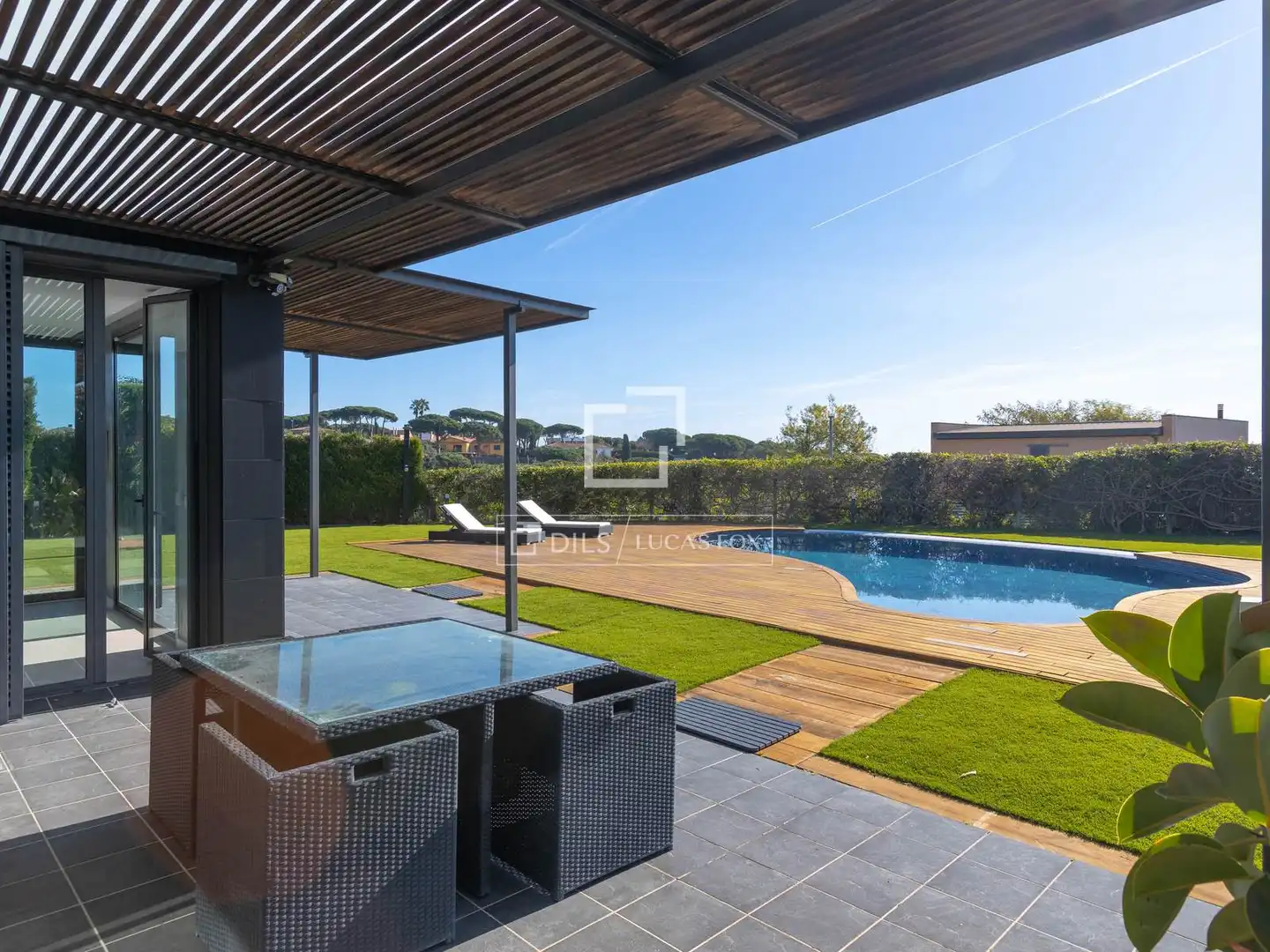 Terrassa de Casa o xalet en venda en Sant Vicenç de Montalt amb Aire condicionat, Calefacció i Jardí privat