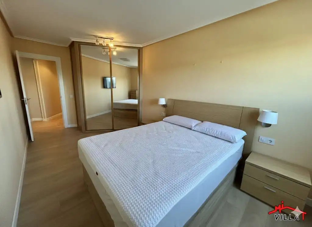 Habitación de Piso en venta en Colindres con Calefacción, Amueblado y Balcón