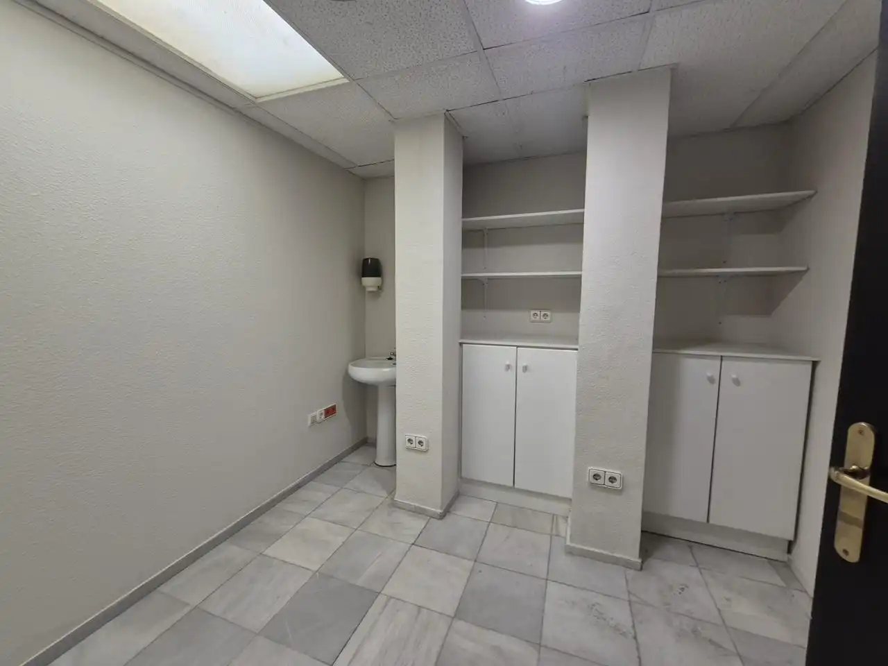 Local comercial en venda a Carrer Italia, imagen 10