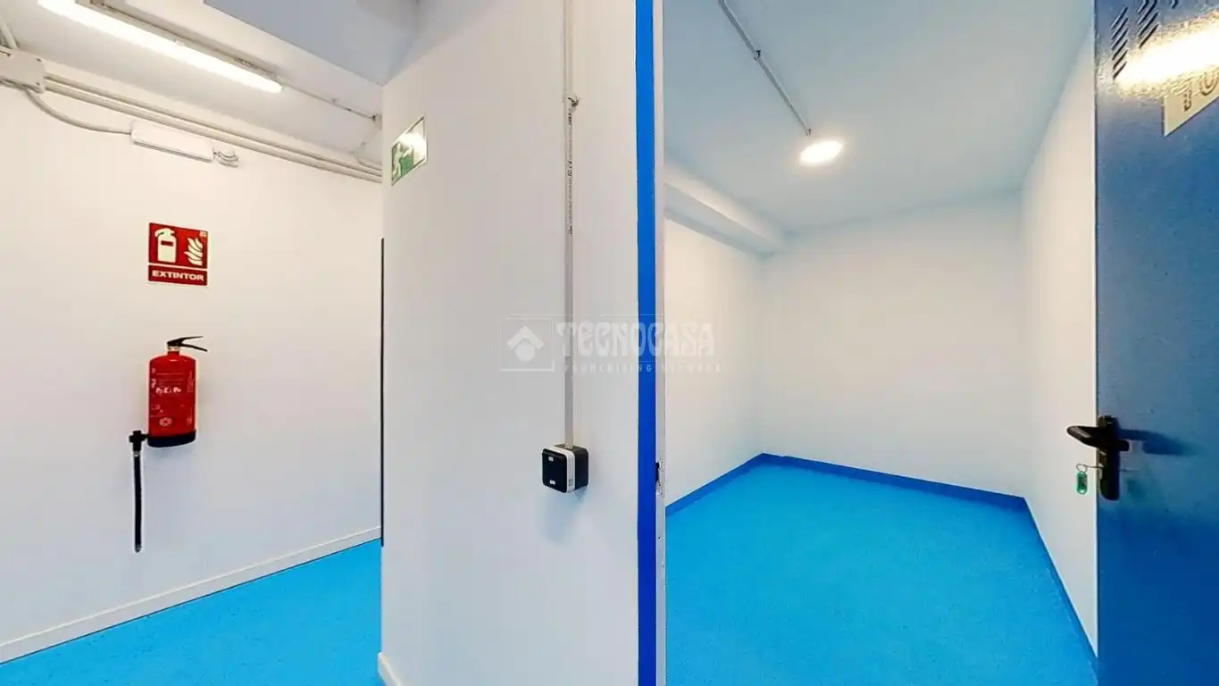 Trastero en venta en Caballería Española