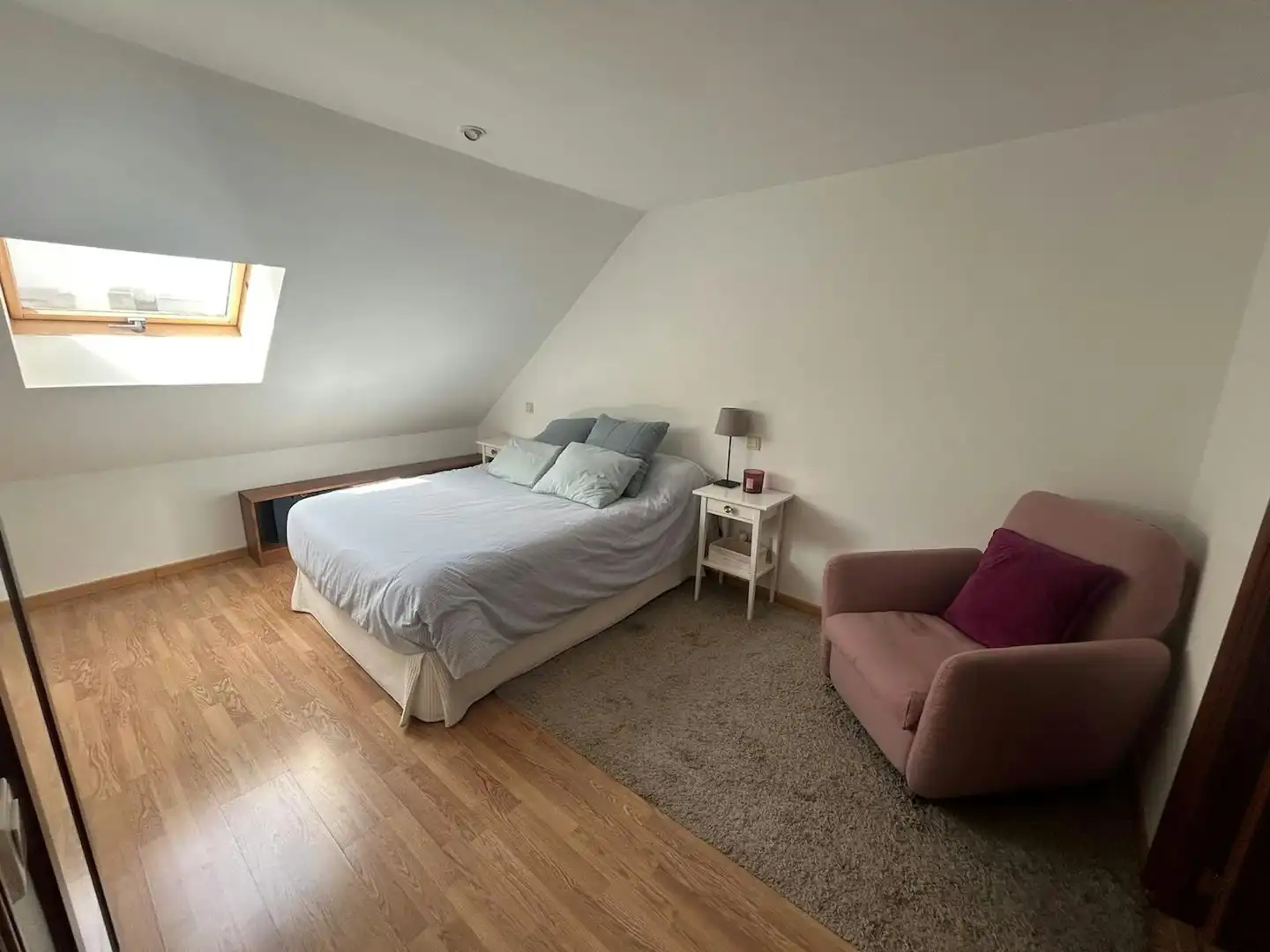 Schlafzimmer von Wohnung zur Miete in Madrid mit Klimaanlage, Heizung und Privatgarten