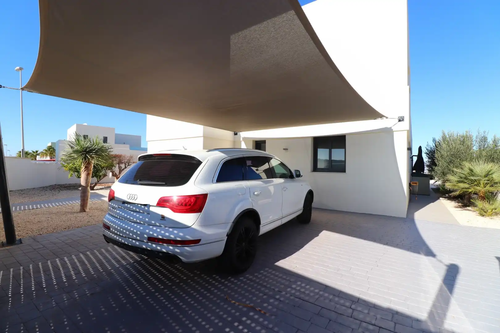Parking of Houses for sale in Benijófar  with Terrace and Swimming Pool