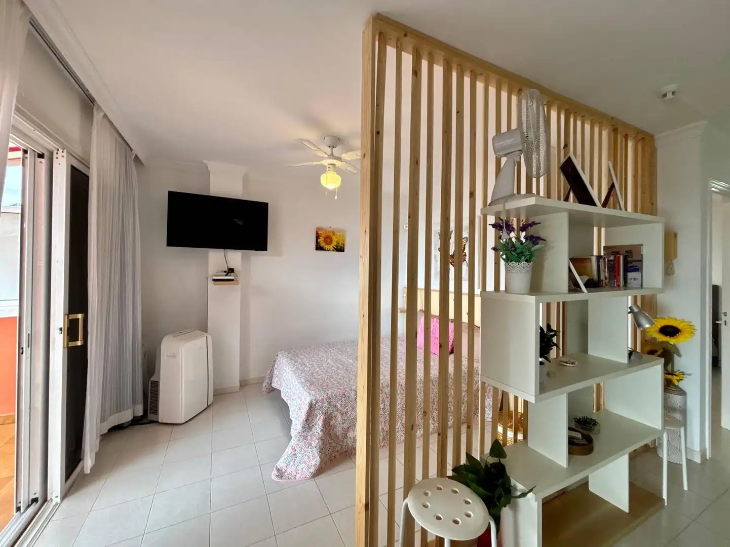 Dormitori de Apartament de lloguer en Santiago del Teide amb Terrassa, Moblat i Balcó