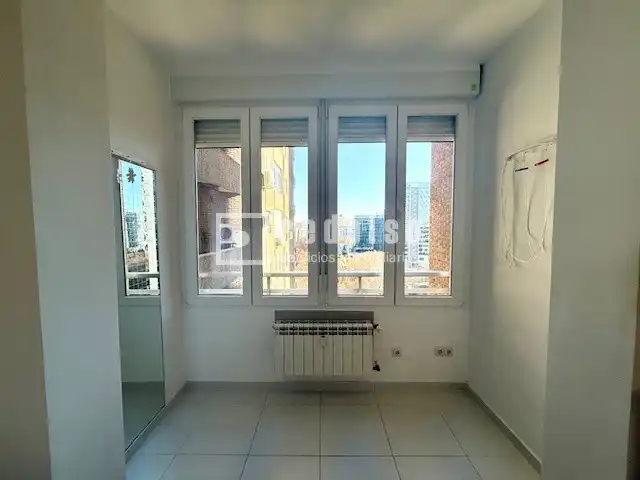 Estudi amb jardí de lloguer a de Orense, imagen 2