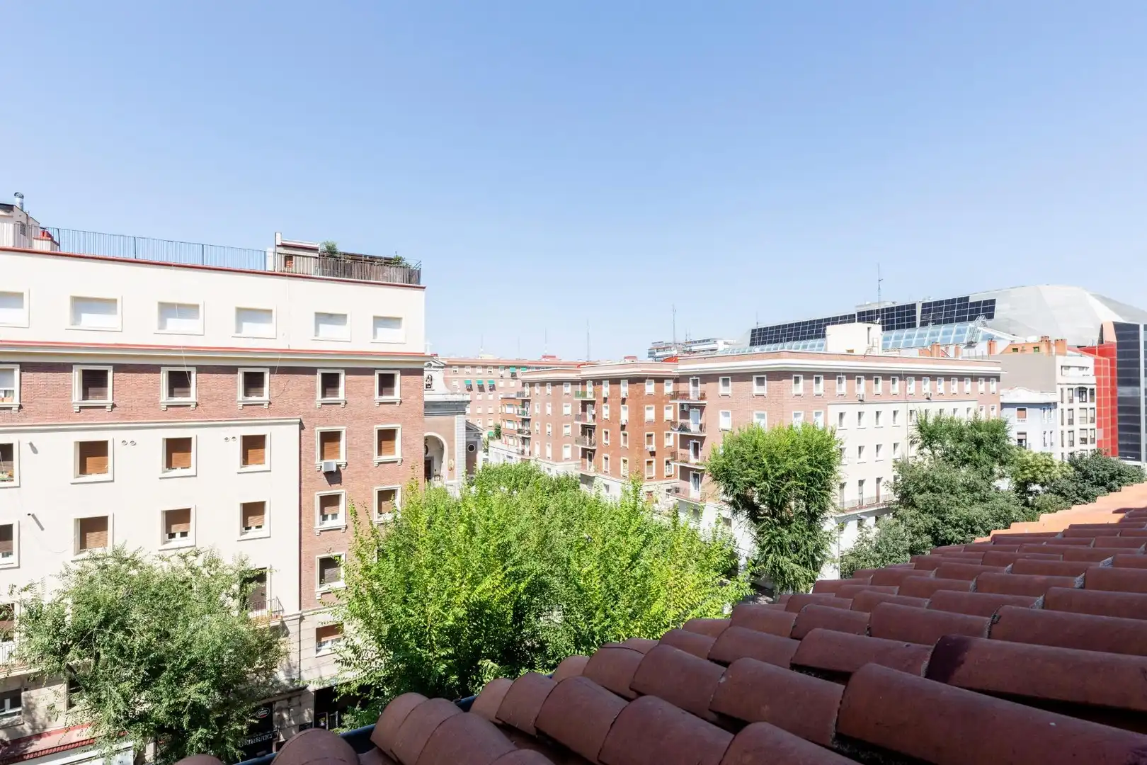 Exterior view of Apartments for rent in Madrid  with Air Conditioner, Heating and Furnished