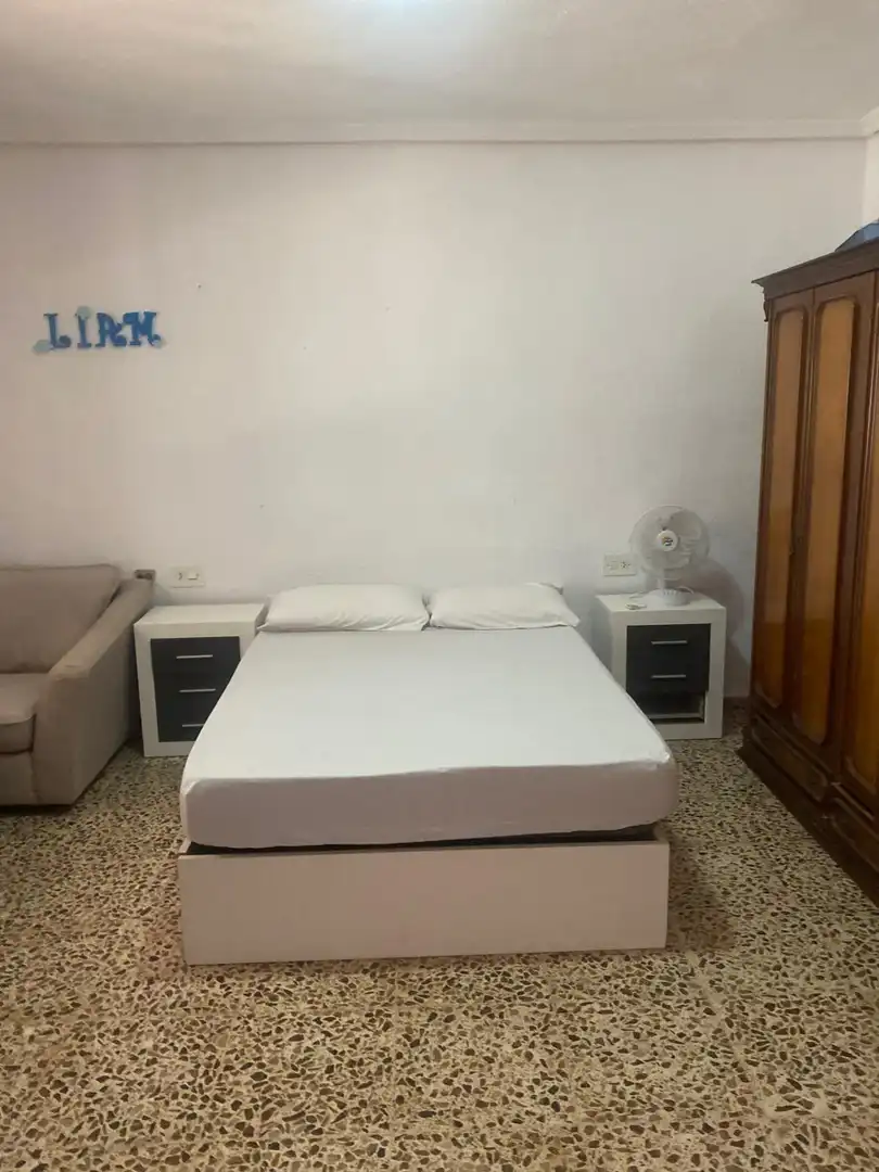Bedroom of Country homes for sale in Guardamar del Segura
