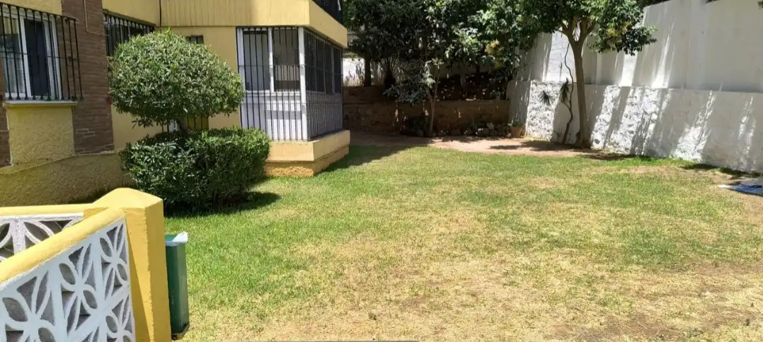 Jardín de Planta baja en venta en Marbella con Terraza, Piscina y Amueblado