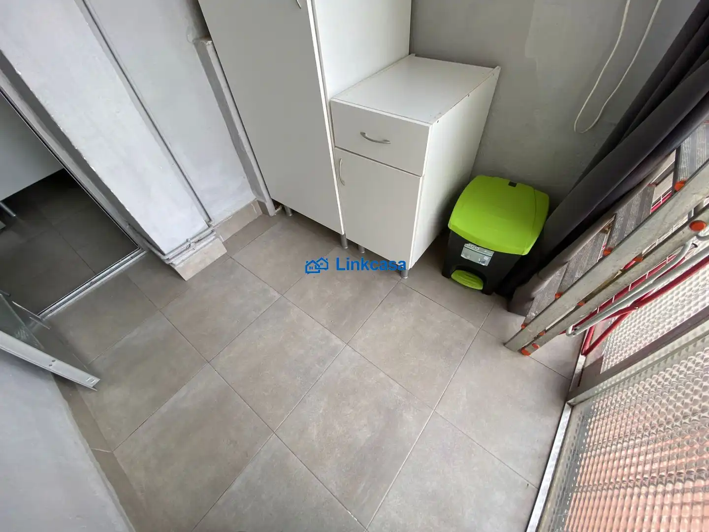 Balcony of Flat for sale in Madrid  with Air Conditioner, Heating and Terrace