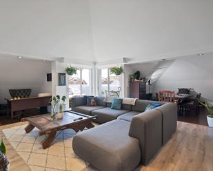 Living room of Attic for sale in Marbella  with Heating, Private garden and Terrace