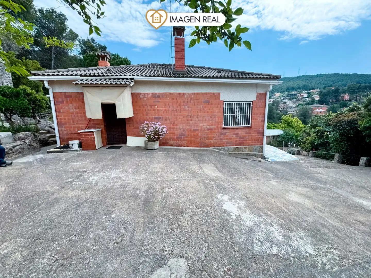 Vista exterior de Casa o chalet en venta en Vallirana con Calefacción, Jardín privado y Terraza