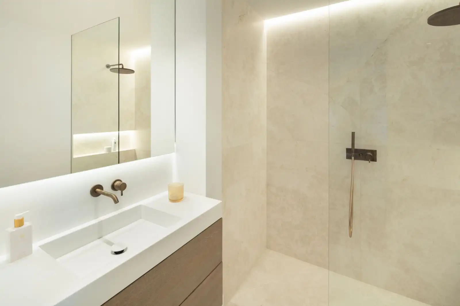 Apartament amb piscina en venda a Milla de Oro, imagen 12