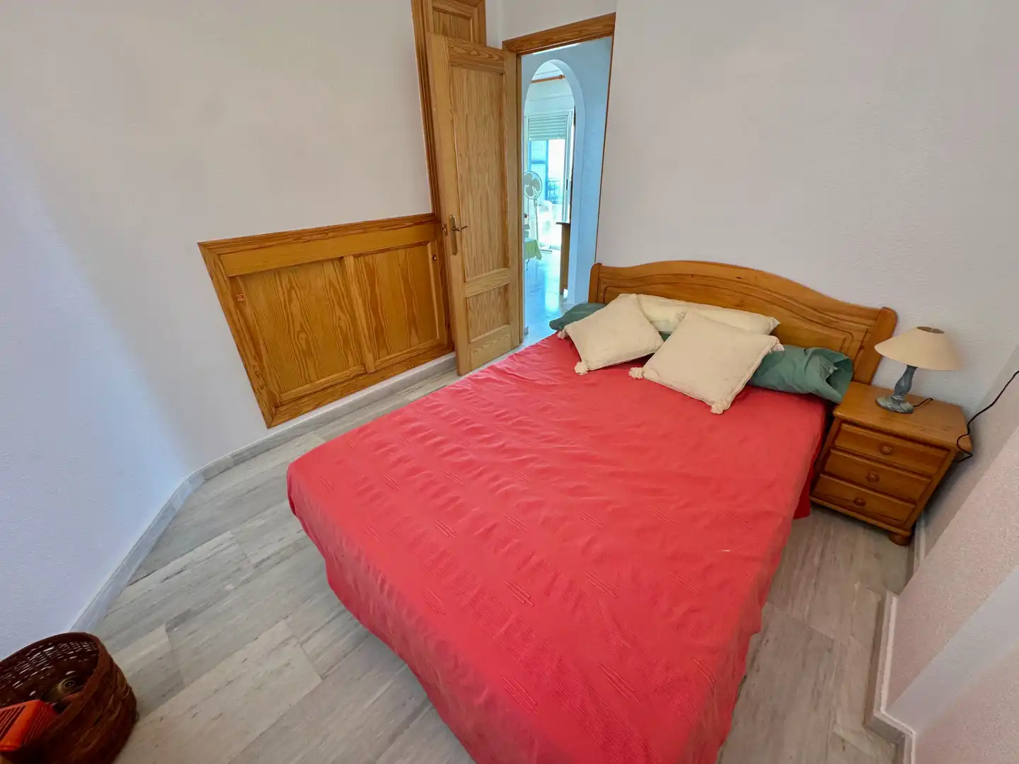 Schlafzimmer von Dachboden zum Verkauf in Guardamar del Segura mit Klimaanlage, Heizung und Terrasse