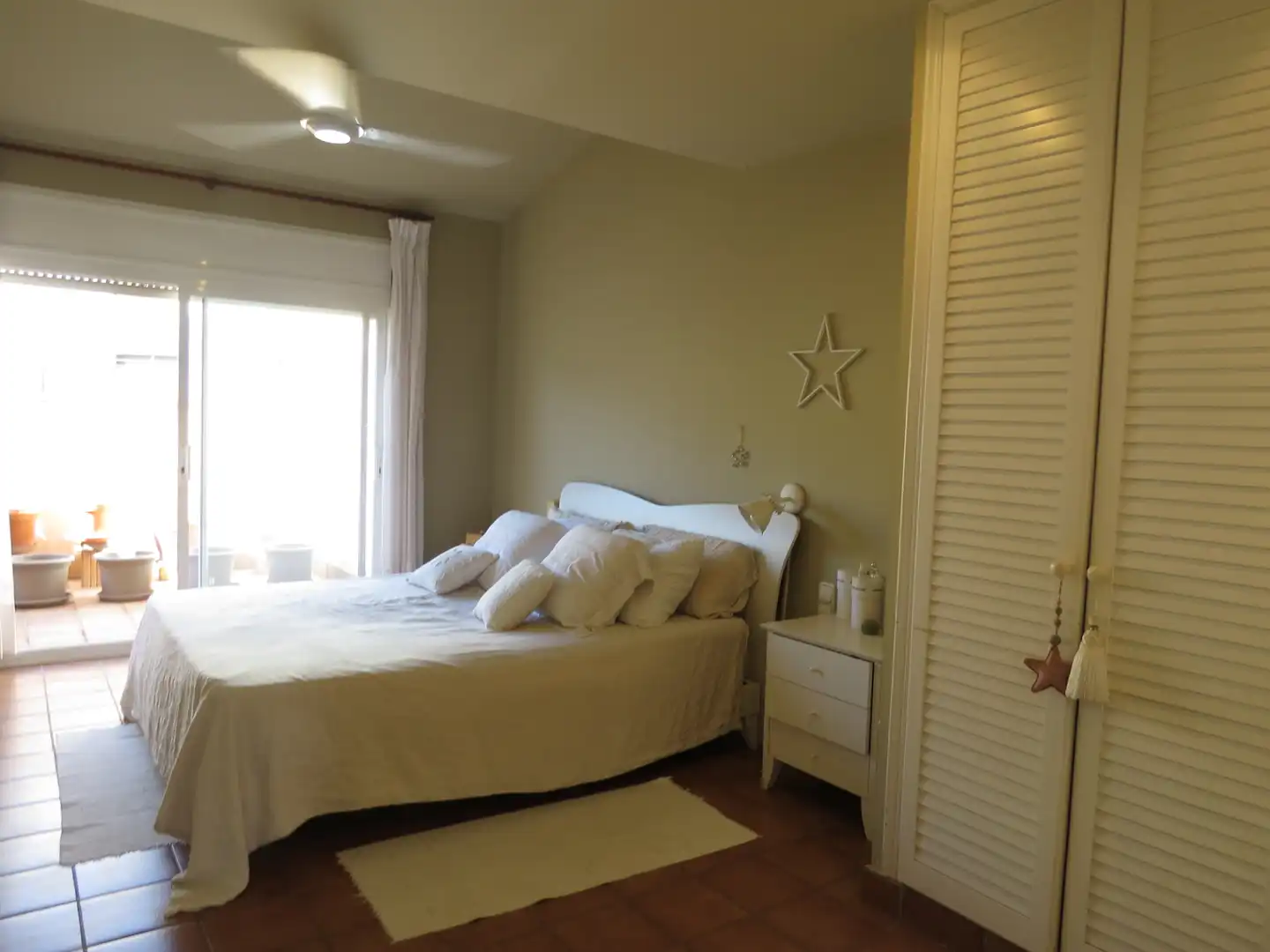 Schlafzimmer von Country house zur Miete in Sant Andreu de Llavaneres mit Heizung, Parkett und Terrasse