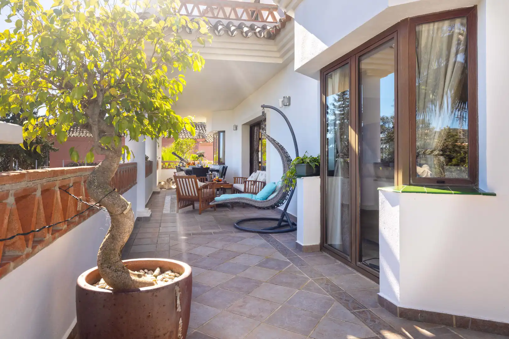 Terrassa de Casa o xalet en venda en Marbella amb Aire condicionat, Jardí privat i Terrassa