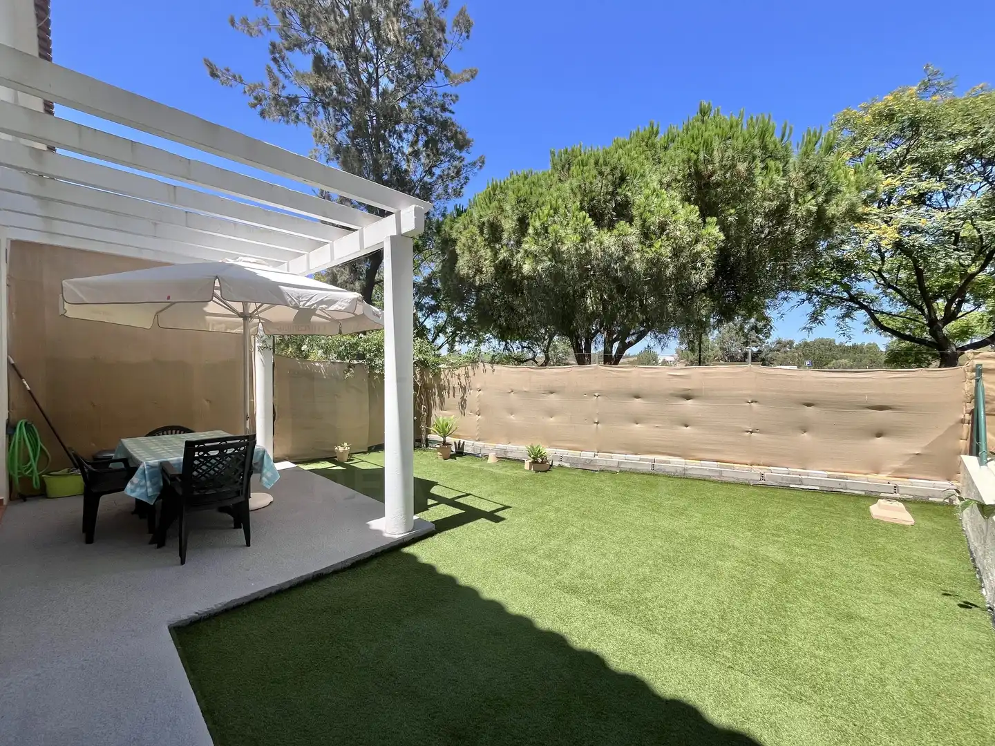 Terraza de Casa adosada en venta en Ayamonte con Calefacción, Terraza y Piscina