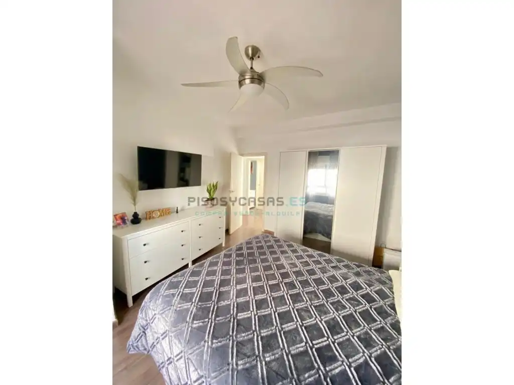 Casa con jardín en venta en Calle Mur, Del 1, imagen 2