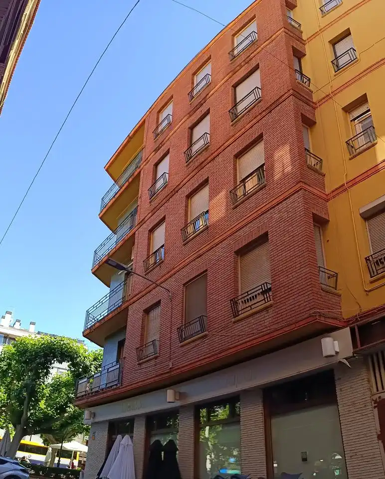 Vista exterior de Pis en venda en Calatayud amb Calefacció, Terrassa i Traster
