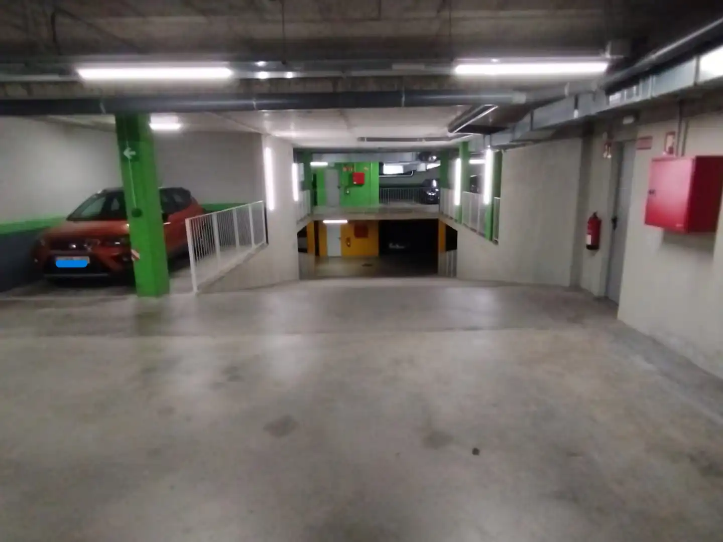 Garaje en venta en Carrer de Múrcia, 12, Navas