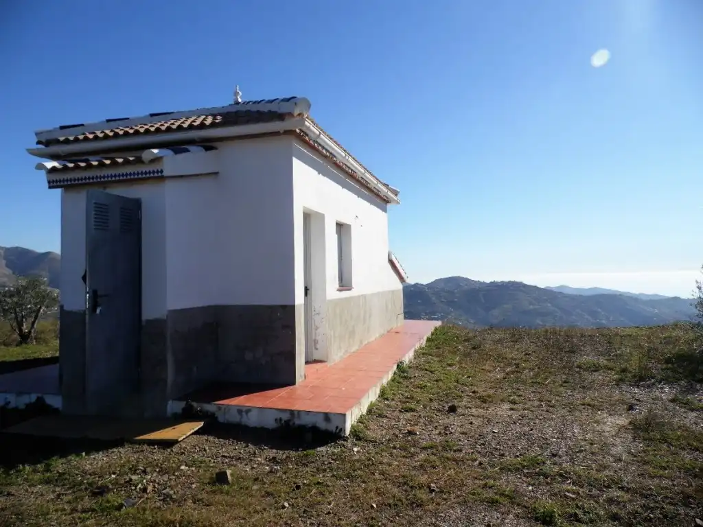Vista exterior de Finca rústica en venda en Canillas de Albaida