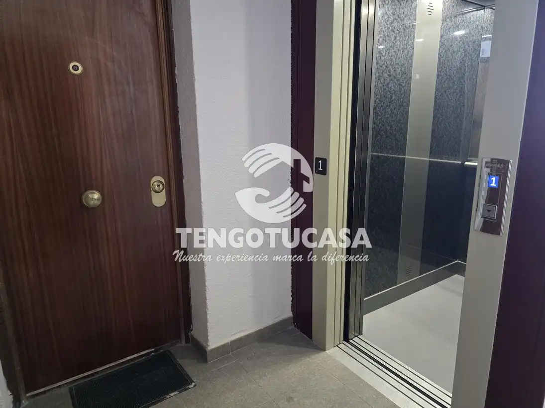 Flat for sale in Madrid  with Heating, Storage room and Furnished