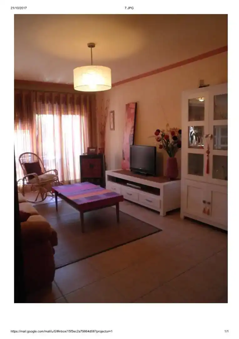 Wohnzimmer von Wohnung zur Miete in Mutxamel mit Klimaanlage, Privatgarten und Parkett