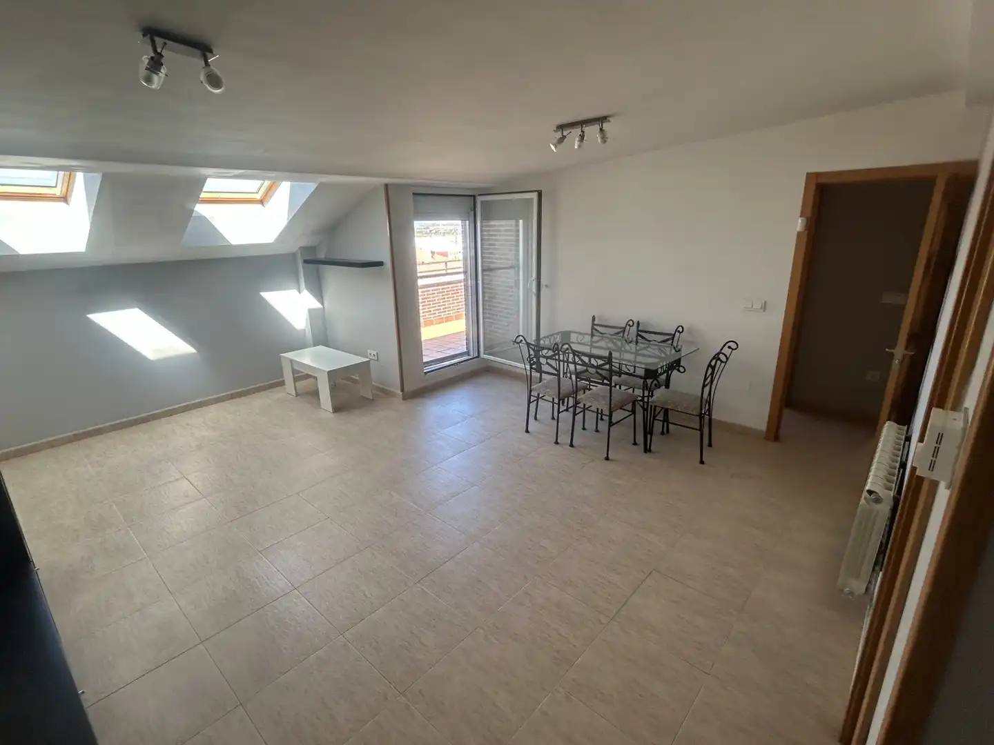 Piso en venta en Valladolid con Calefacción, Terraza y Trastero