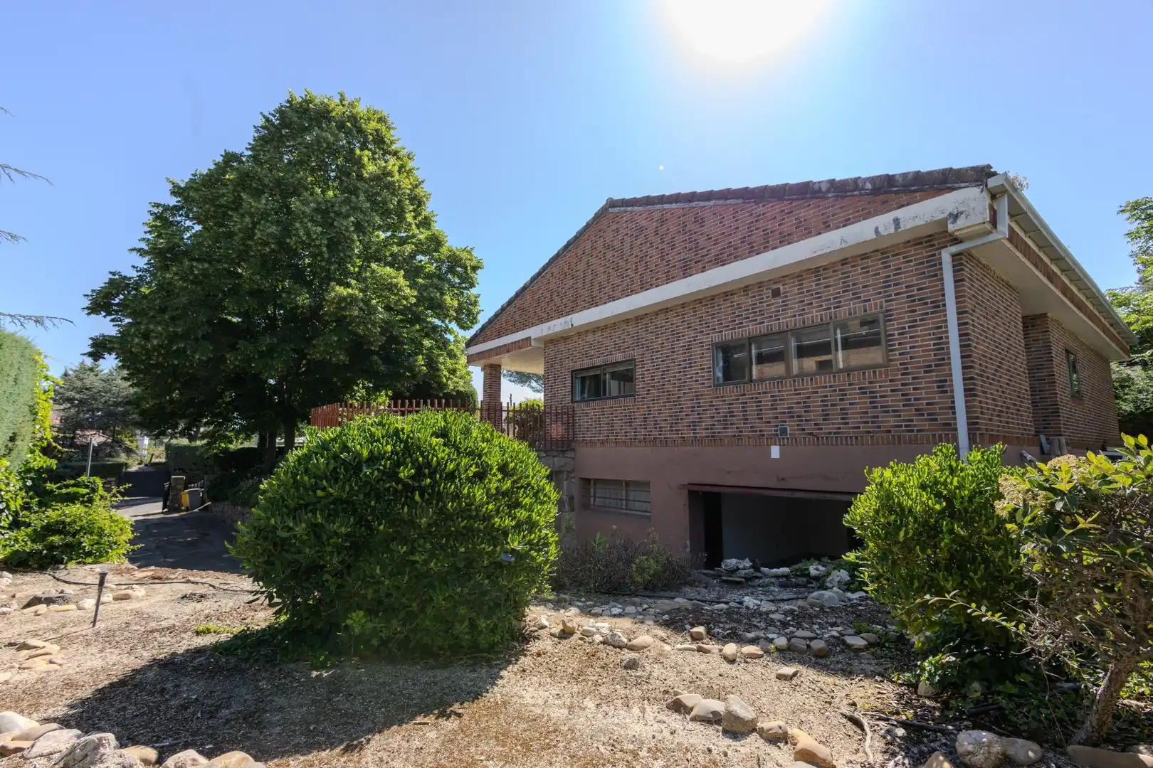 Vista exterior de Casa o chalet en venta en Boadilla del Monte con Calefacción, Trastero y Piscina