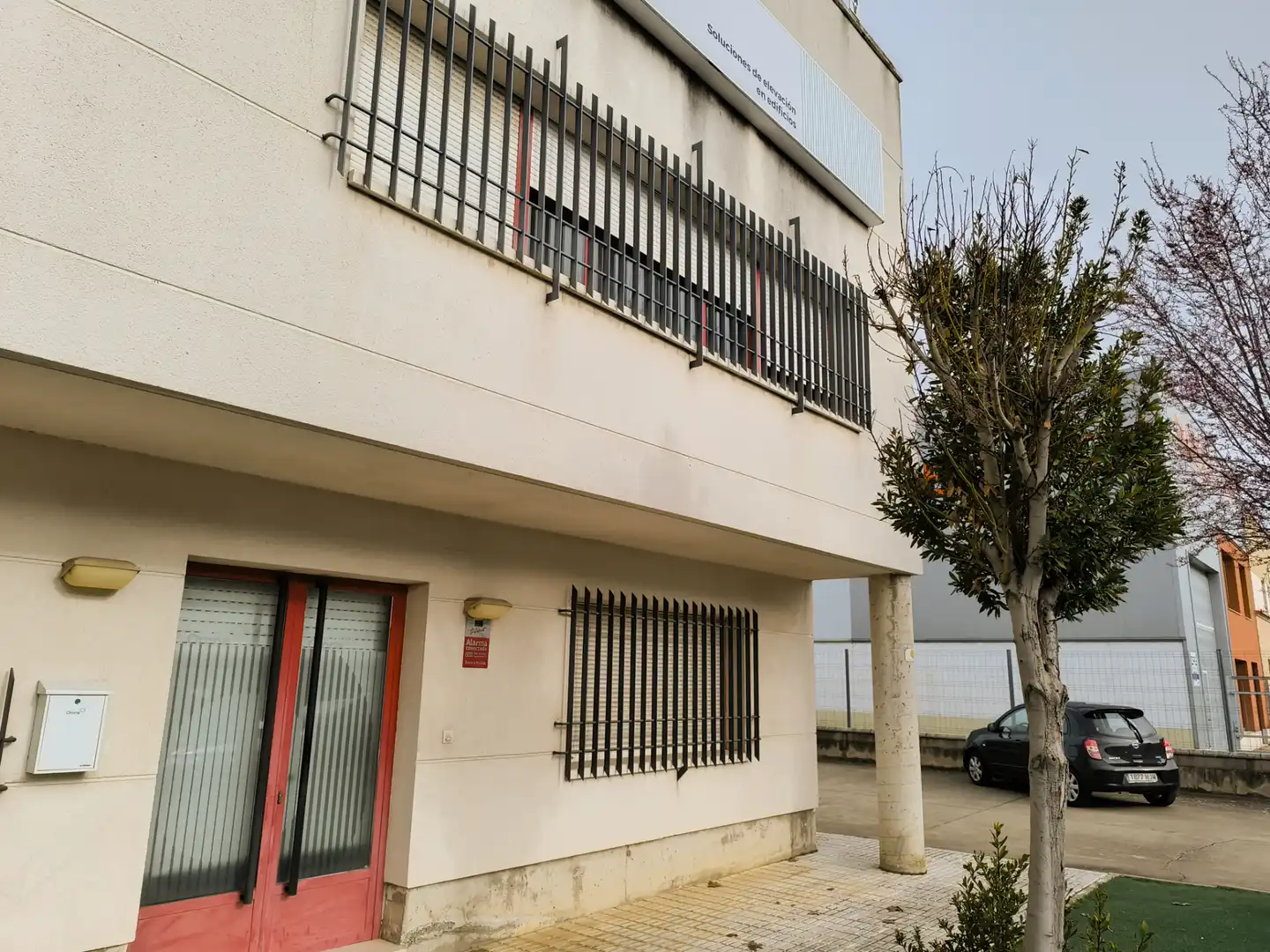 Exterior view of Industrial buildings for sale in Palencia  with Heating and Alarm