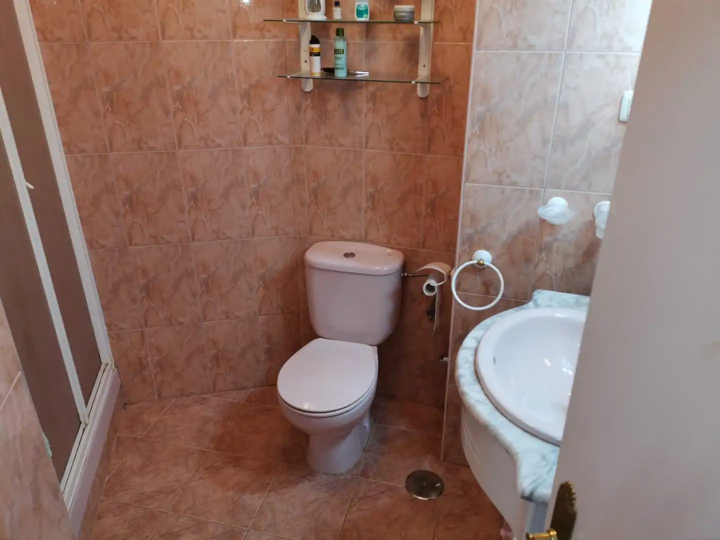 Bany de Apartament en venda en Algarrobo amb Moblat