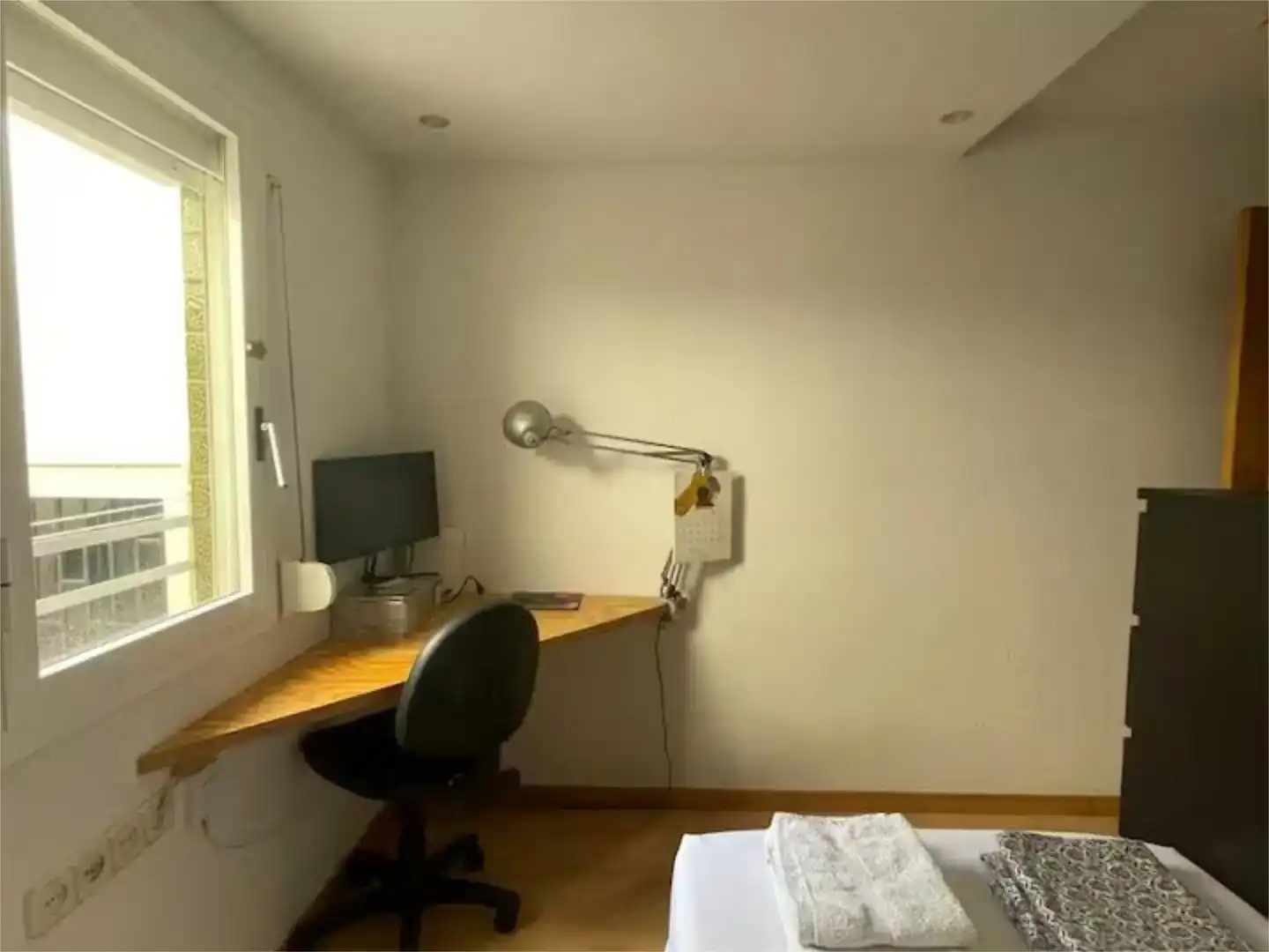 Fotografía del inmueble reportado: 950 €/mes — El Raval, Barcelona