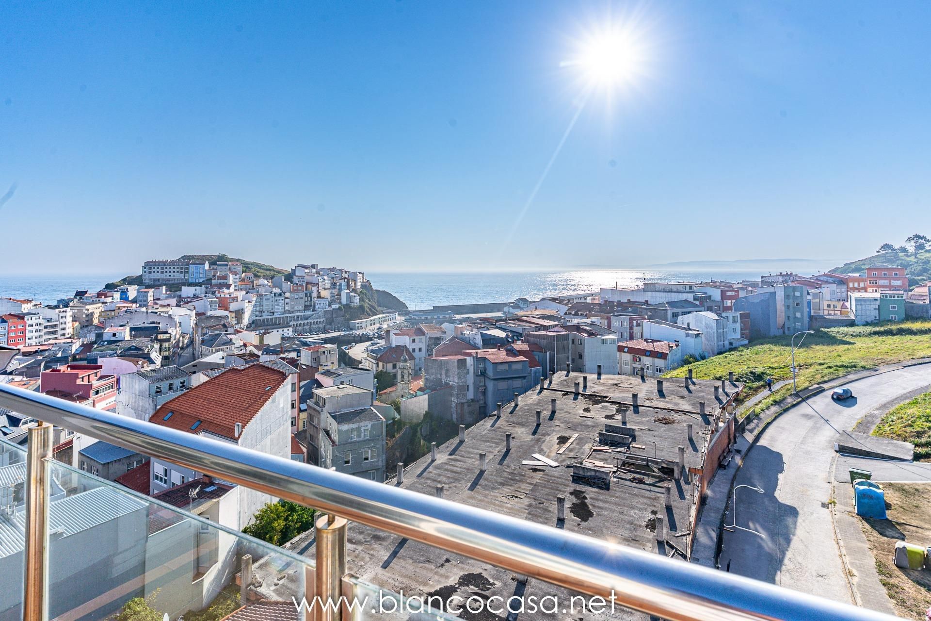 Exterior view of Attic for sale in Malpica de Bergantiños  with Terrace and Storage room