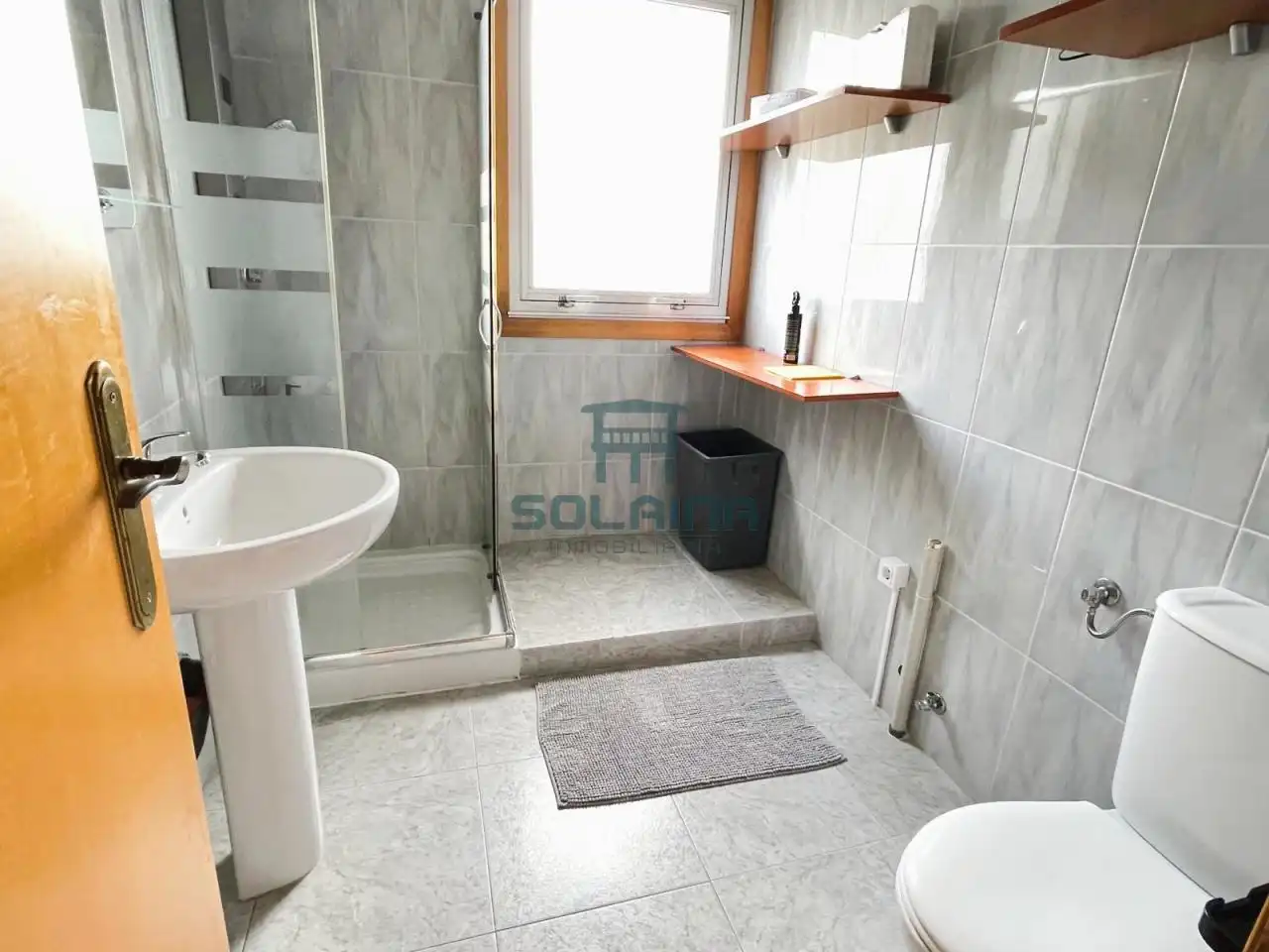 Baño de Casa adosada en venta en A Arnoia con Calefacción, Jardín privado y Parquet