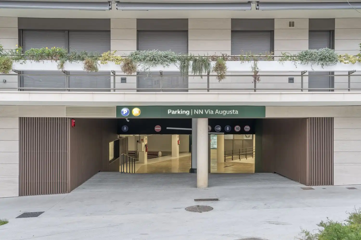 Aparcamiento en alquiler en CALLE VIA AUGUSTA 349-, imagen 4