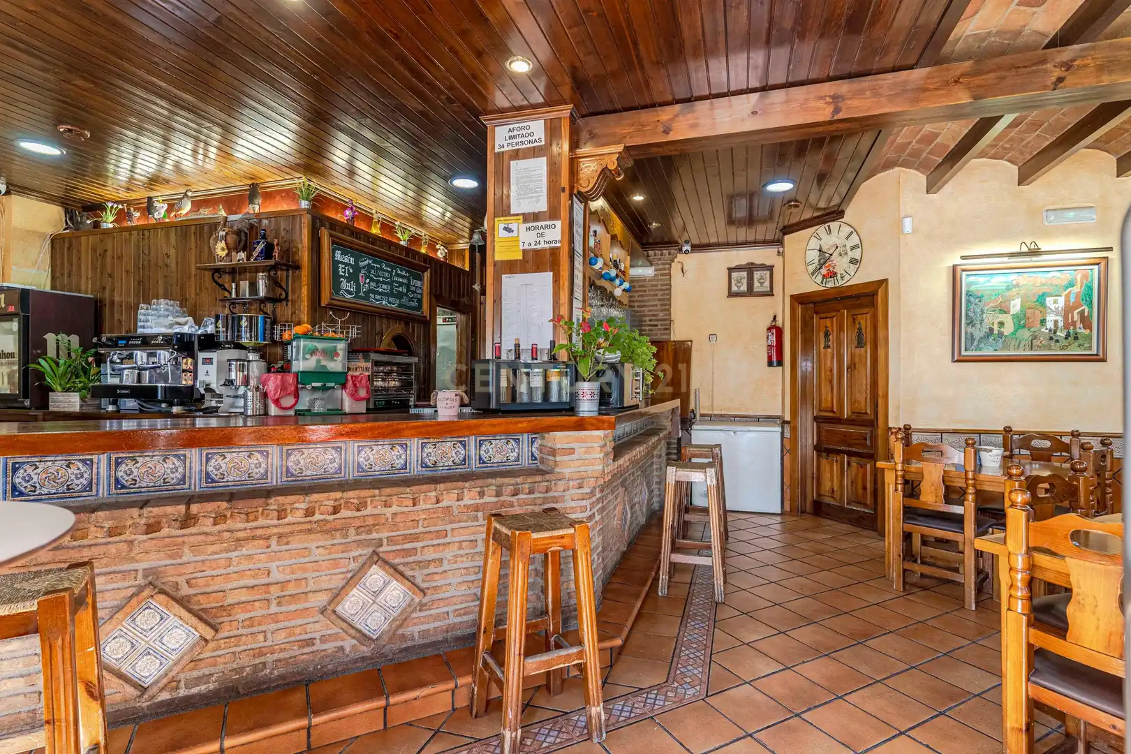 Local comercial en venda a URB. MANUEL ORTIZ BAR, imagen 3