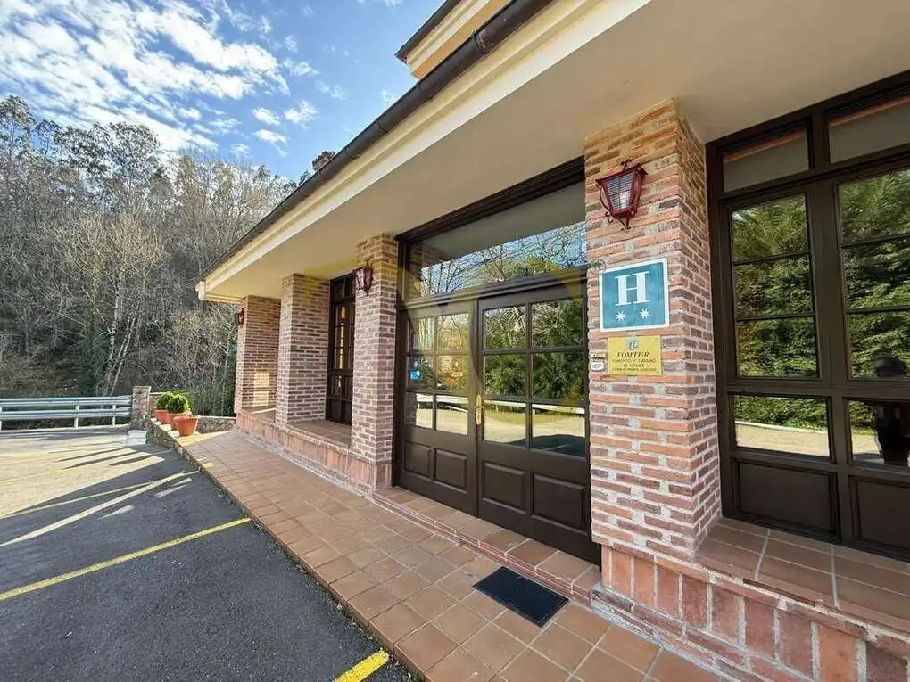 Buildings for sale in Llanes