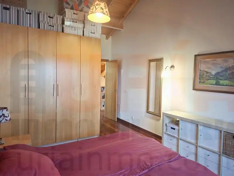Habitación de Casa o chalet en venta en Sariego con Calefacción, Terraza y Trastero