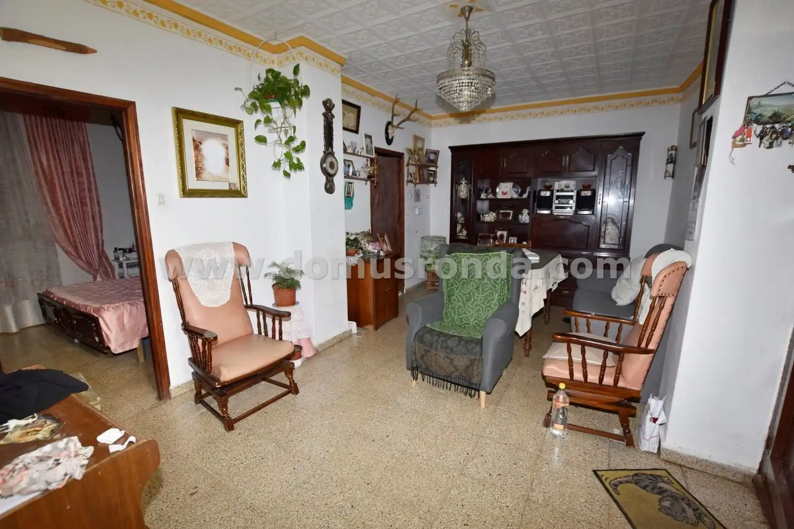 Sala d'estar de Casa o xalet en venda en Ronda amb Calefacció i Balcó
