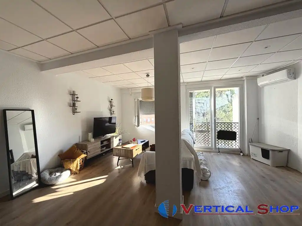 Bedroom of Flat for sale in Villena  with Air Conditioner, Parquet flooring and Balcony