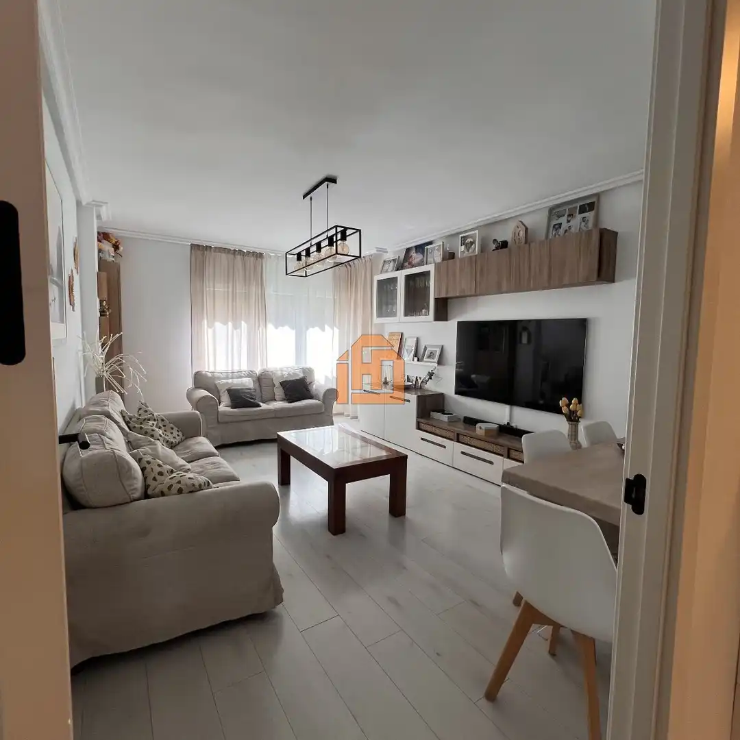 Wohnung mit Aufzug zum Verkauf in Calle Lucas Tuy, imagen 4