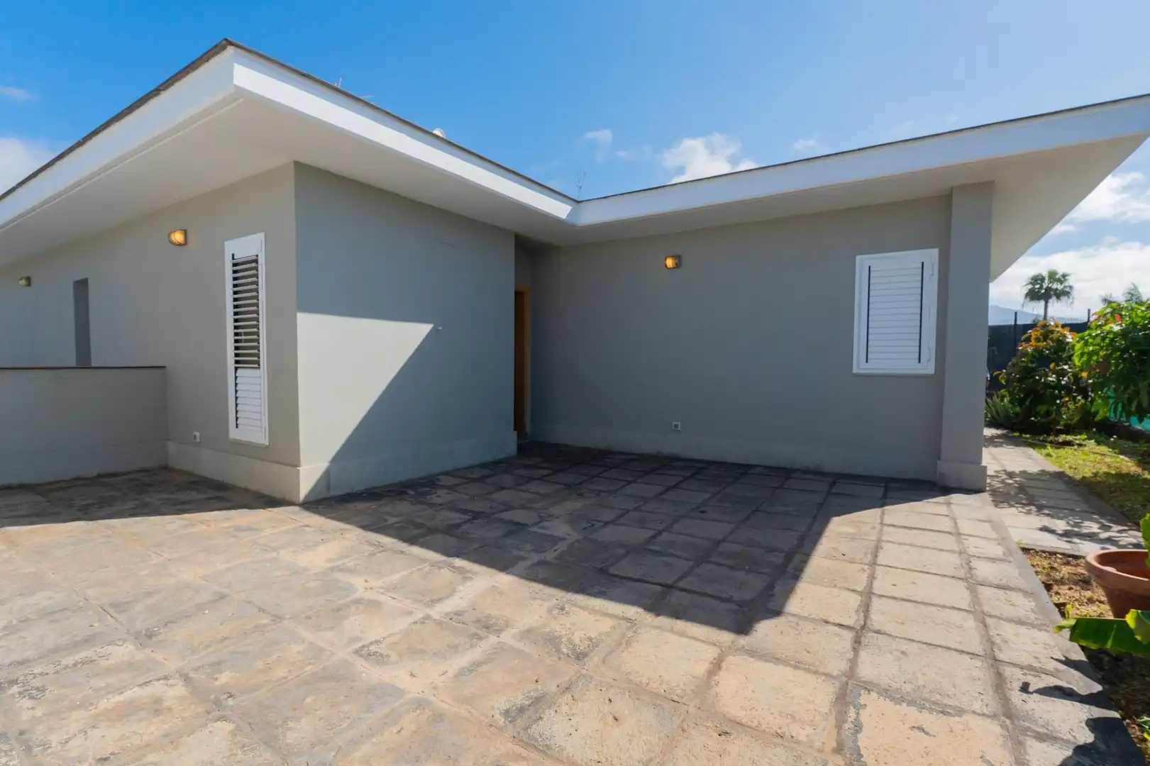 Vista exterior de Casa o xalet de lloguer en La Orotava amb Jardí privat, Parquet i Terrassa