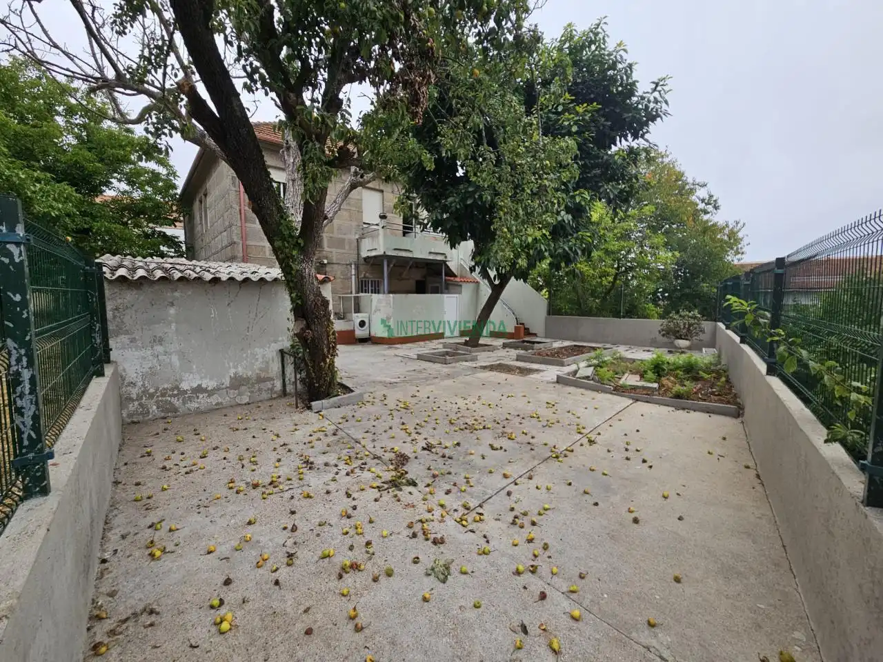 Casa o xalet en venda en Vigo  amb Calefacció, Jardí privat i Parquet