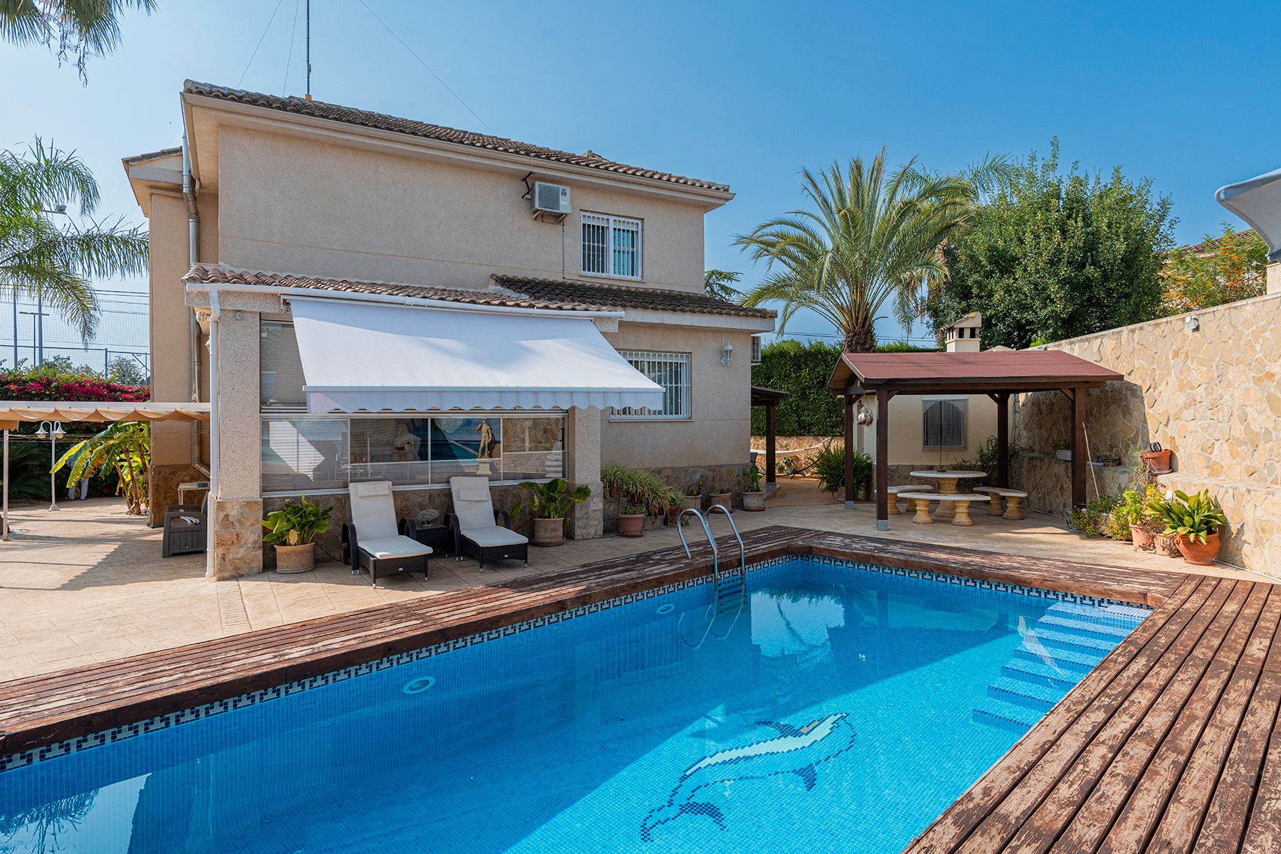 Piscina de Casa o chalet en venta en L'Eliana con Aire acondicionado, Calefacción y Jardín privado