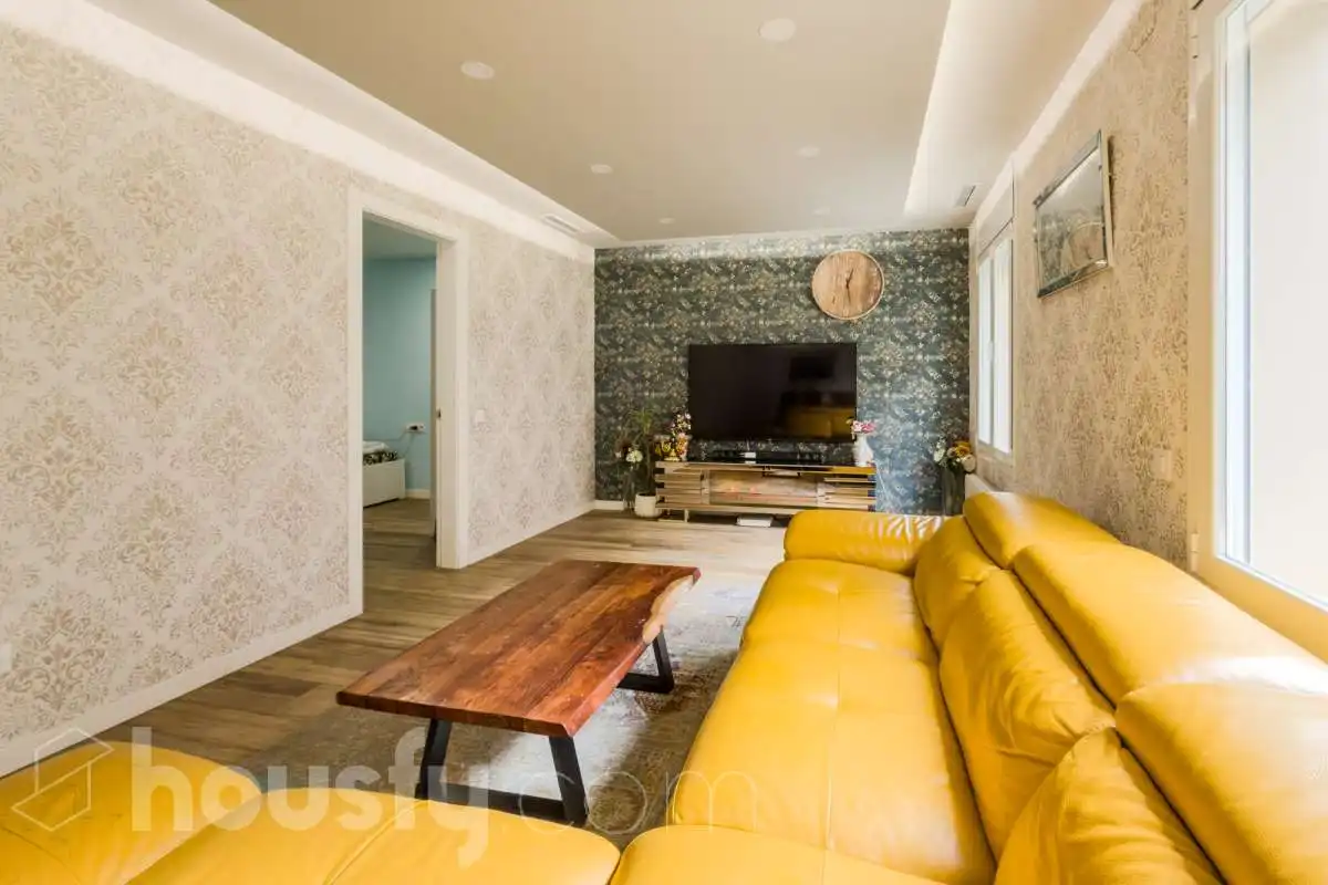 Piso en venta en CL CORONEL SANFELIU, El Clot