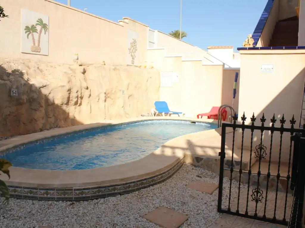 Piscina de Casa o chalet en venta en Orihuela con Aire acondicionado y Piscina
