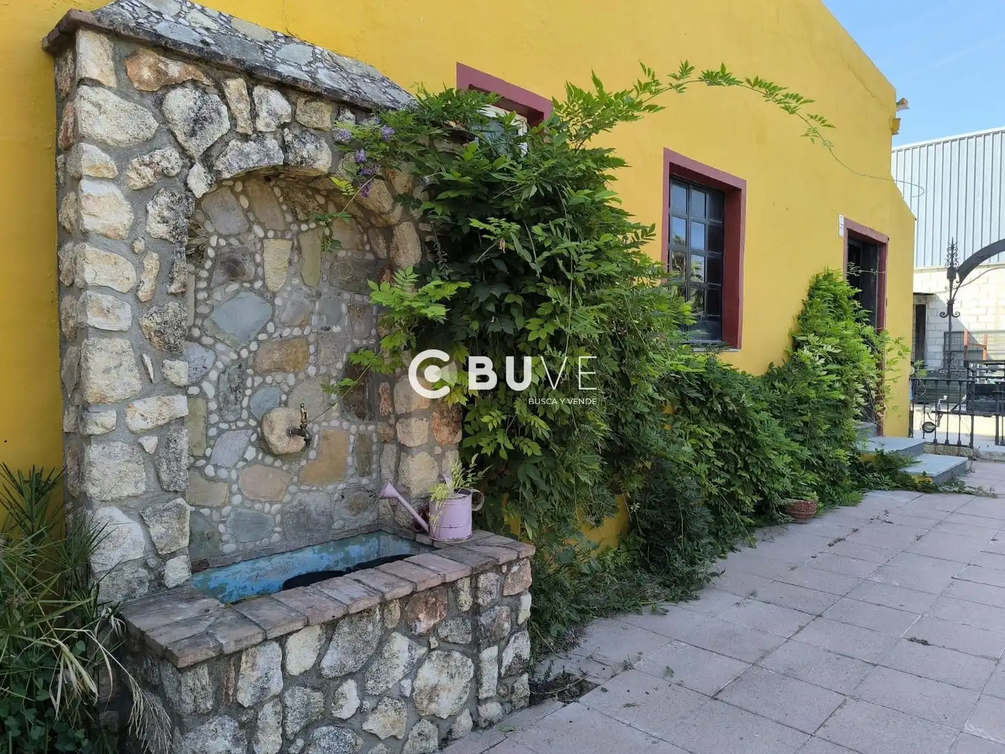 Vista exterior de Casa o xalet en venda en Palma del Río amb Aire condicionat, Calefacció i Terrassa