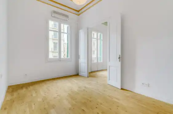 Habitación de Piso en venta en Barcelona con Aire acondicionado, Calefacción y Parquet