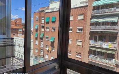 Exterior view of Flat to rent in  Madrid Capital  with Air Conditioner, Heating and Parquet flooring