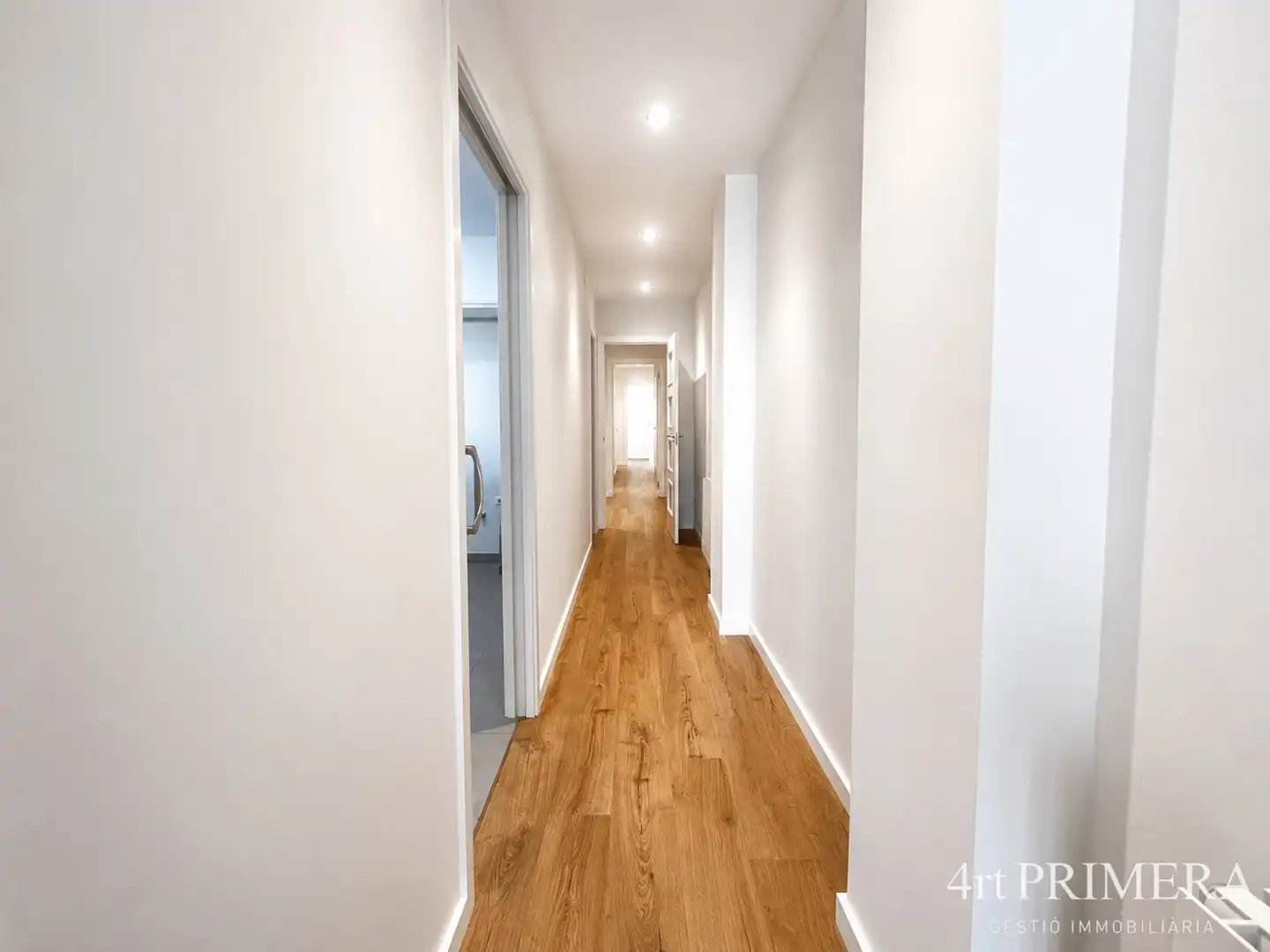 Wohnung zum Verkauf in Granollers mit Heizung, Parkett und Ofen