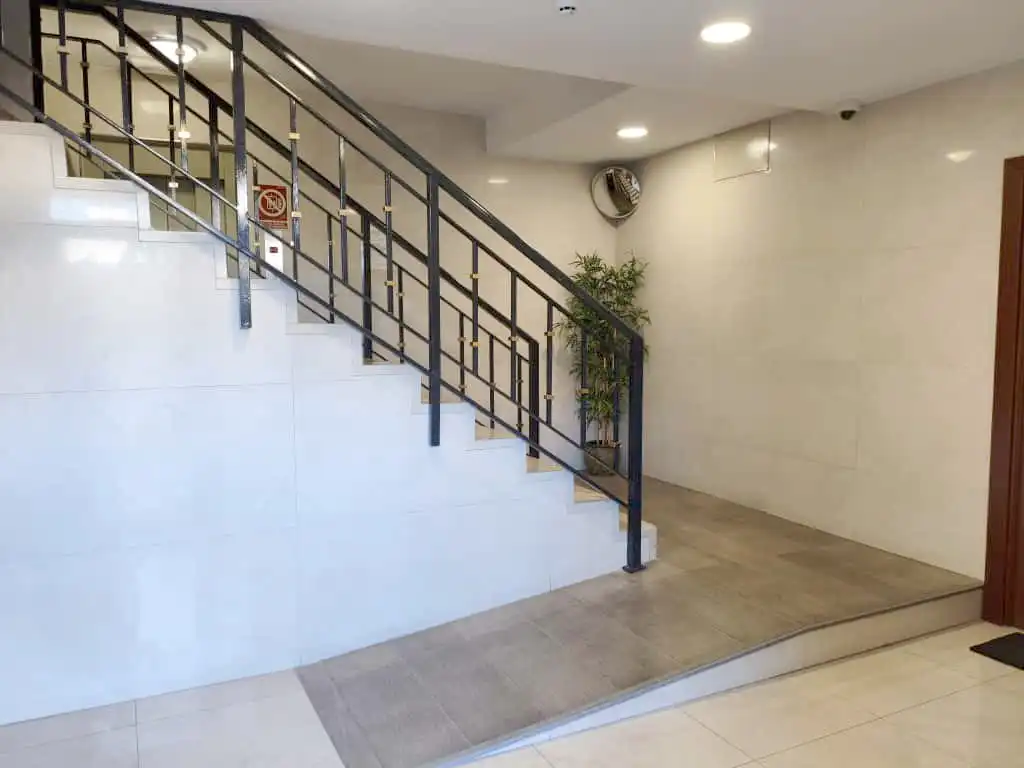 Piso en venta en Madrid con Calefacción y Terraza