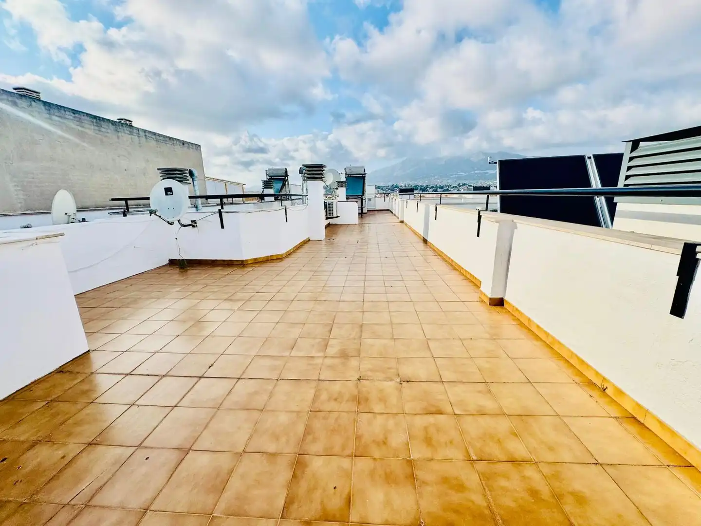 Terraza de Ático en venta en Fuengirola con Aire acondicionado, Terraza y Amueblado